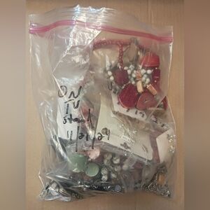2lbs 5 Oz Assortment Of Salvaged Jewerly, Most Wearable, Detangle Cleaning